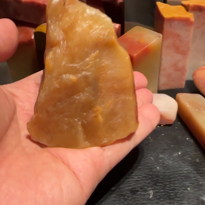 老挝石否**来金丝田黄，