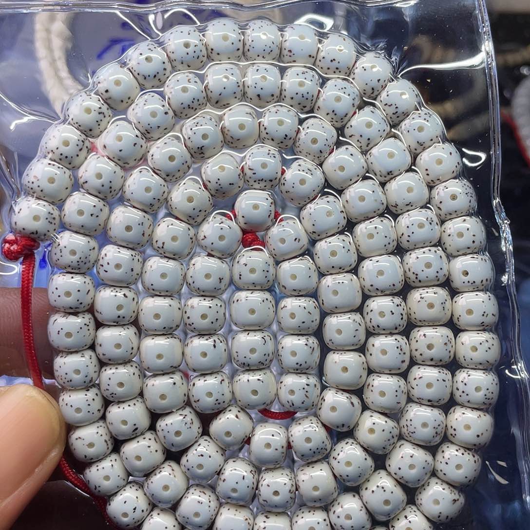 星月菩提吊坠9 8桶126颗