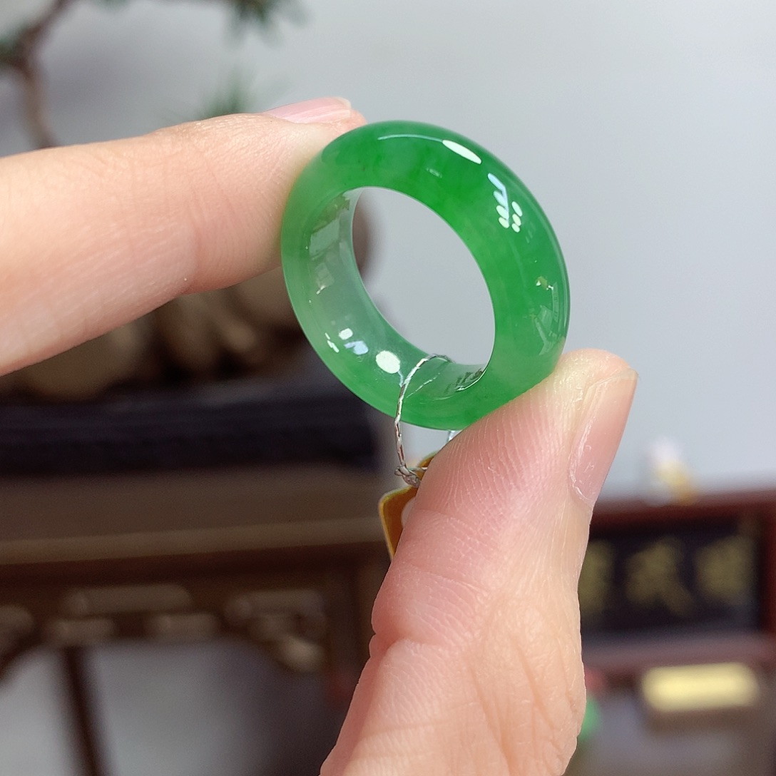 翡翠未镶嵌戒圈13-14号