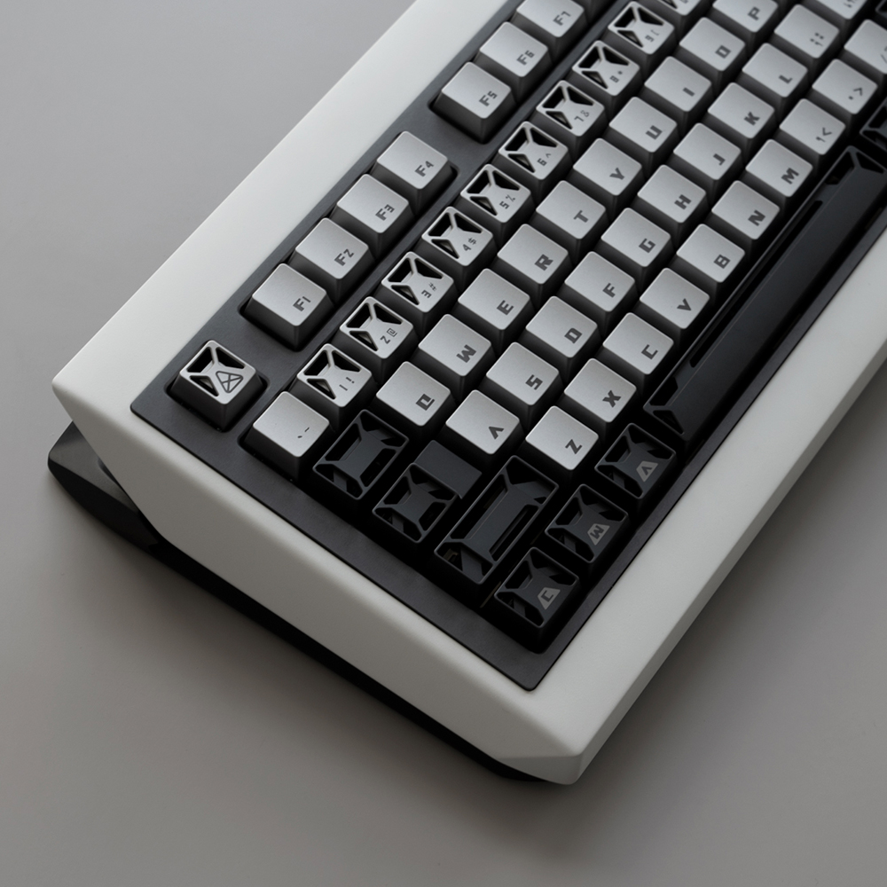 NOOIR【期货】Alita机械姬｜客制化机械键盘｜N方金属键帽｜轴体｜套件