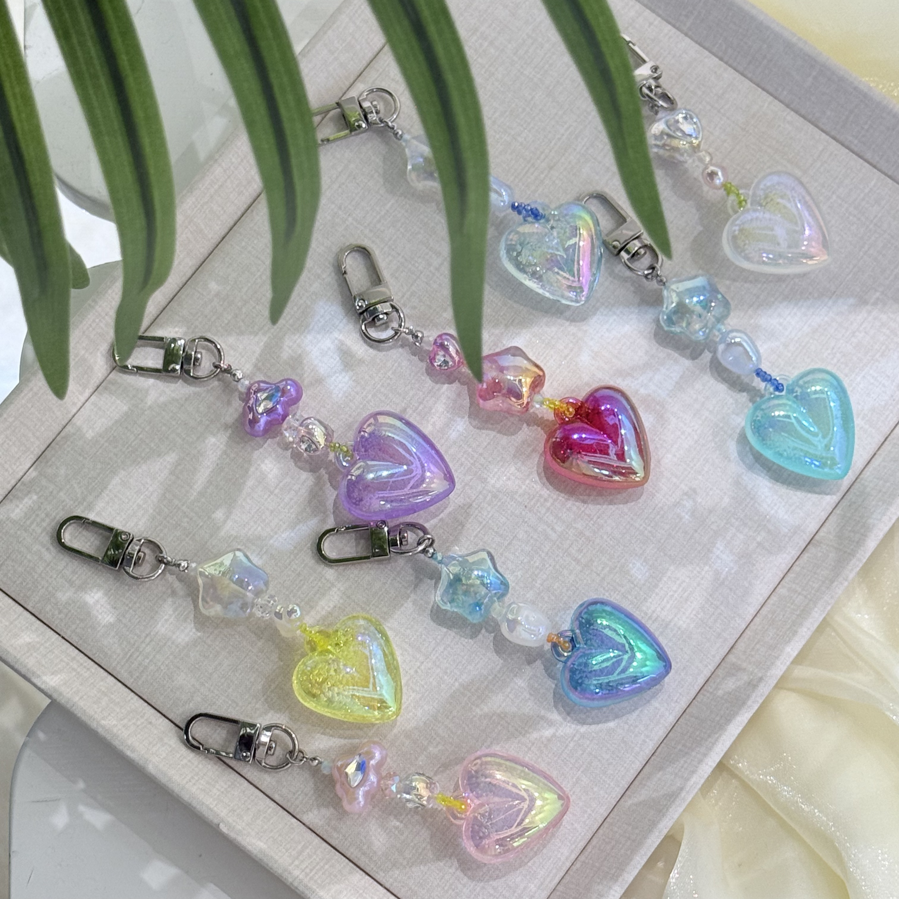 宁宁家新款镭射串珠手机链n退n换少女风挂饰手机饰品