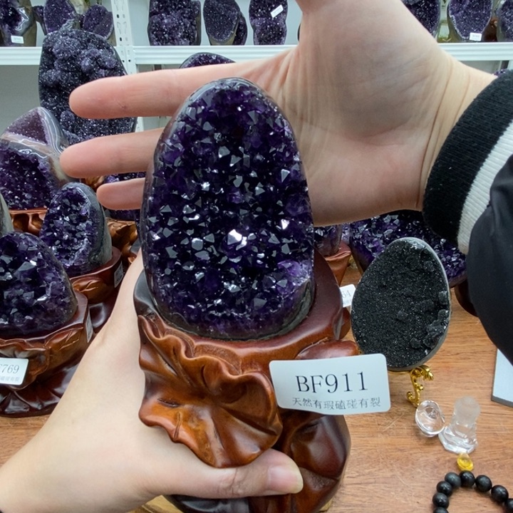 紫晶大型摆件（非配饰）未镶嵌