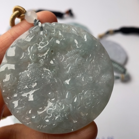 翡翠未镶嵌挂件翡翠