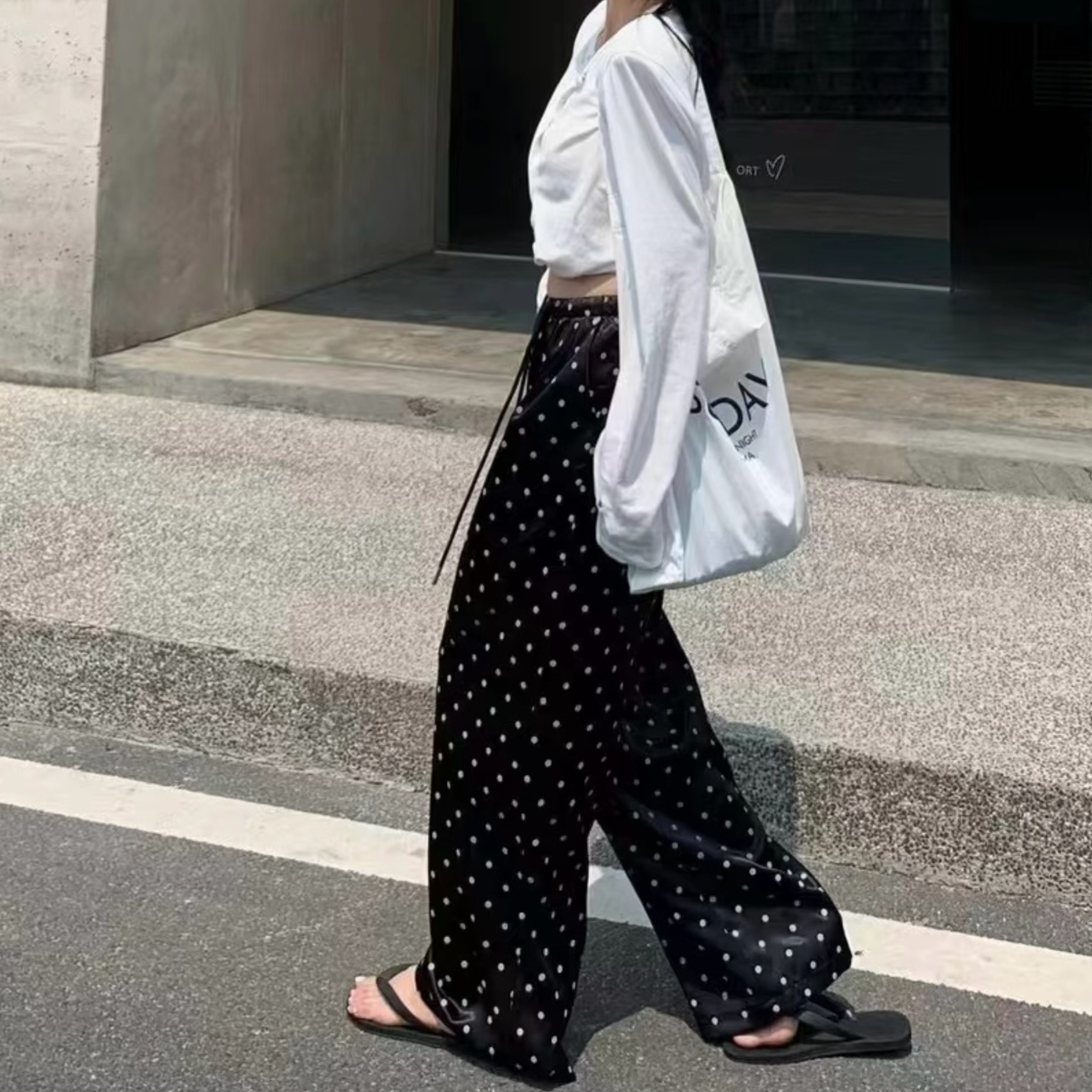 Z.X 松紧腰酸酸波点阔腿裤  33820（A4）