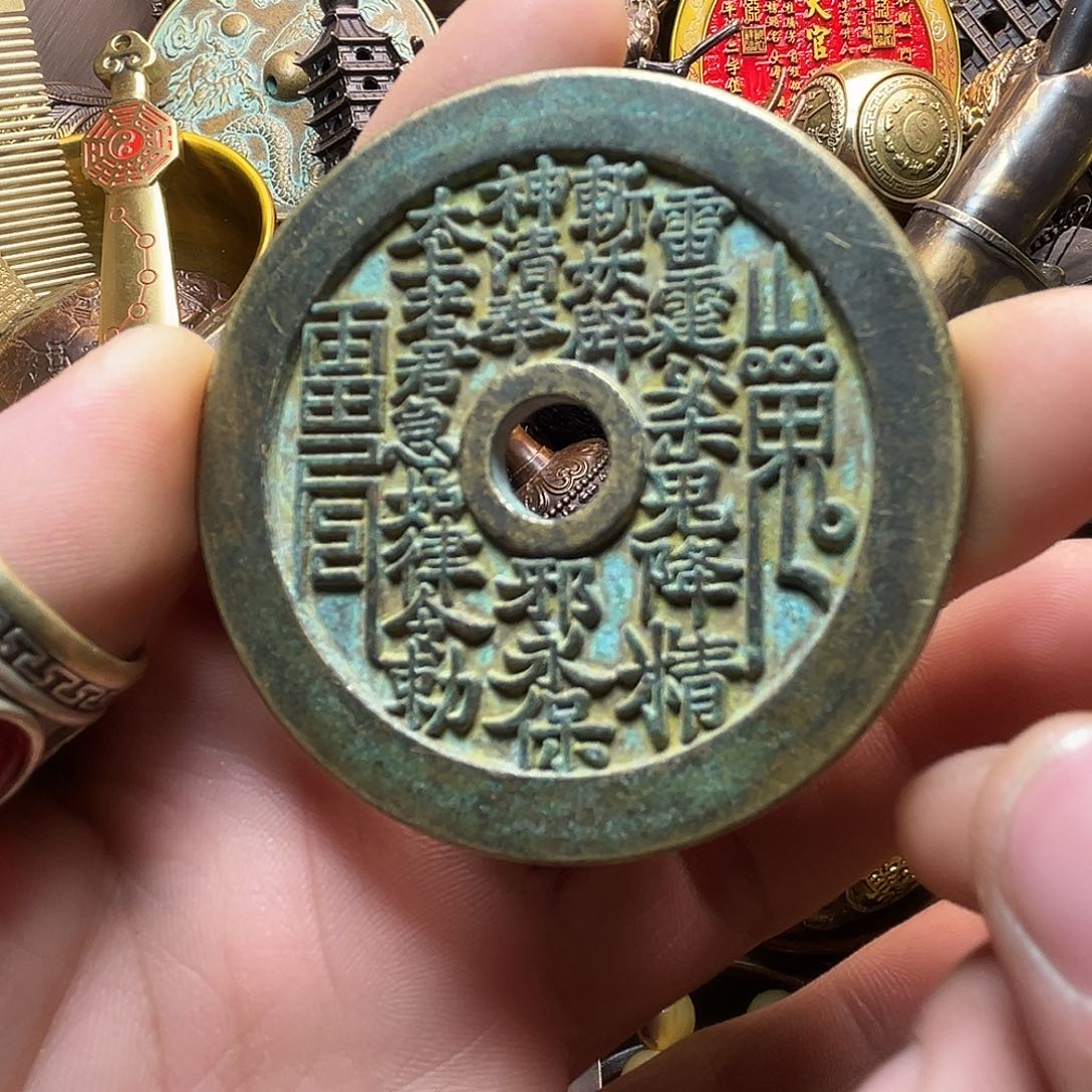 精美铜器收藏品等