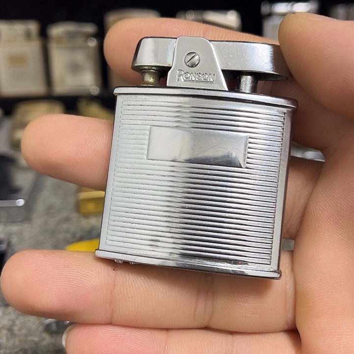 英国古董打火机磕头