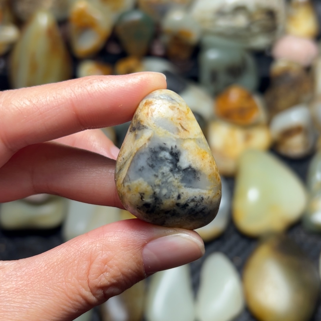 和田玉（青玉）A15未镶嵌