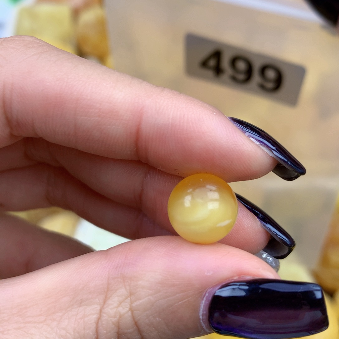 琥珀未镶嵌裸石11