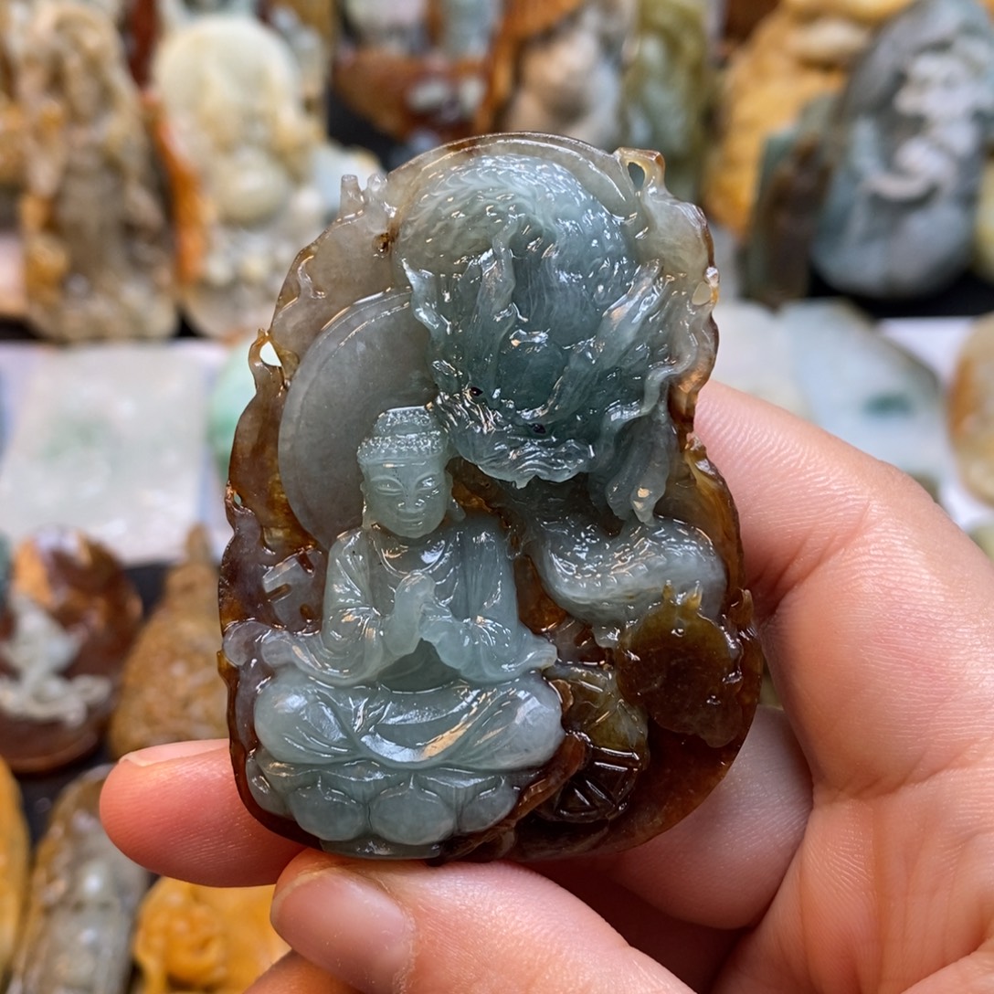 火***箭定制翡翠未镶嵌特色