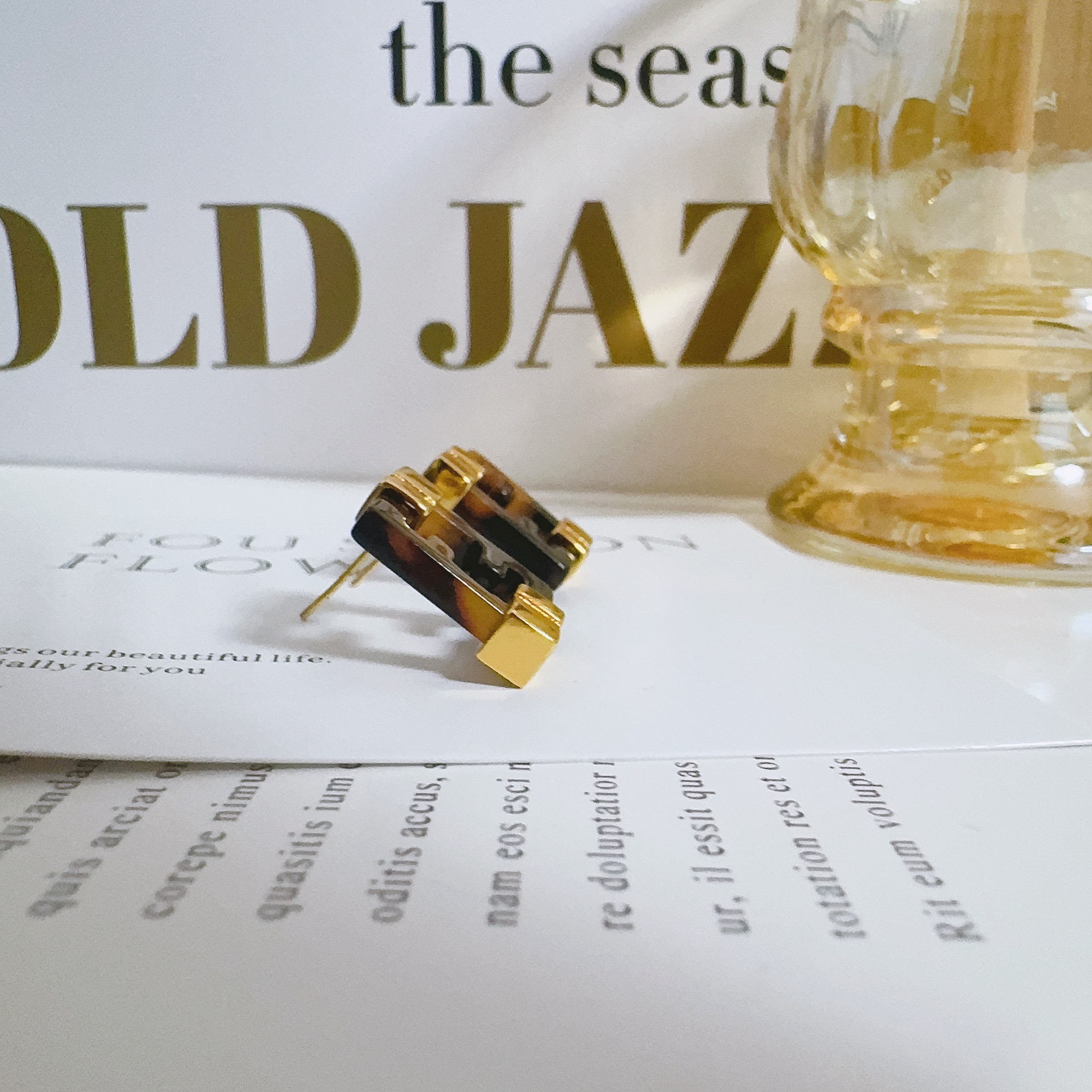 铜合金树脂耳饰 6023 美拉德色F耳钉