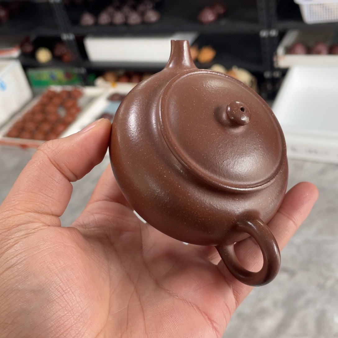 宜兴紫砂艺术学院微瑕