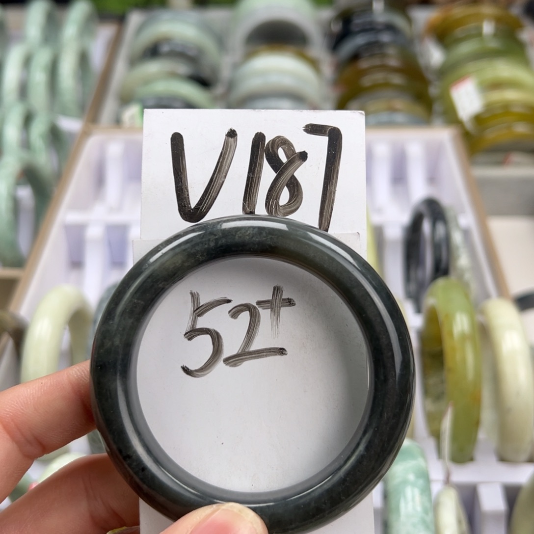 岫玉手镯未镶嵌天然岫玉微瑕