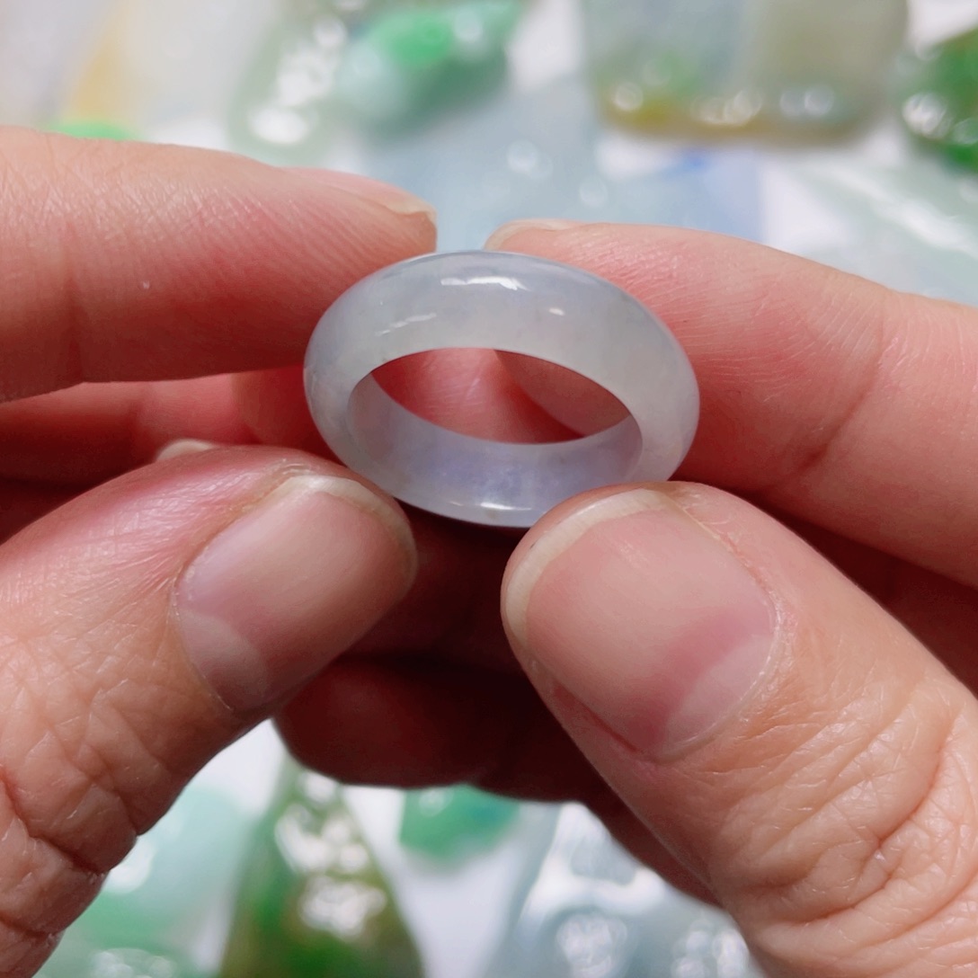 定制翡翠未镶嵌随行