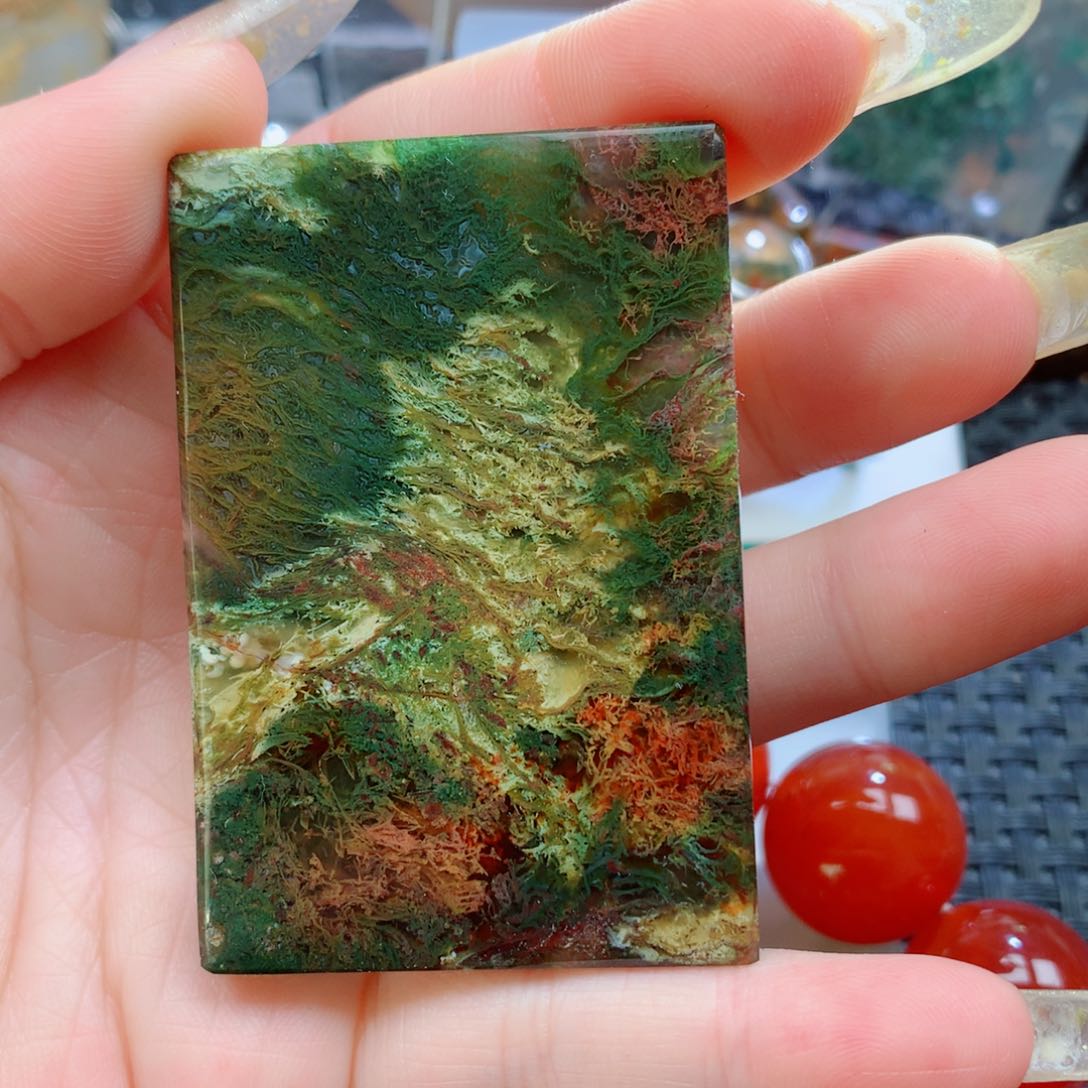 玛瑙/玉髓颈饰未镶嵌以**始