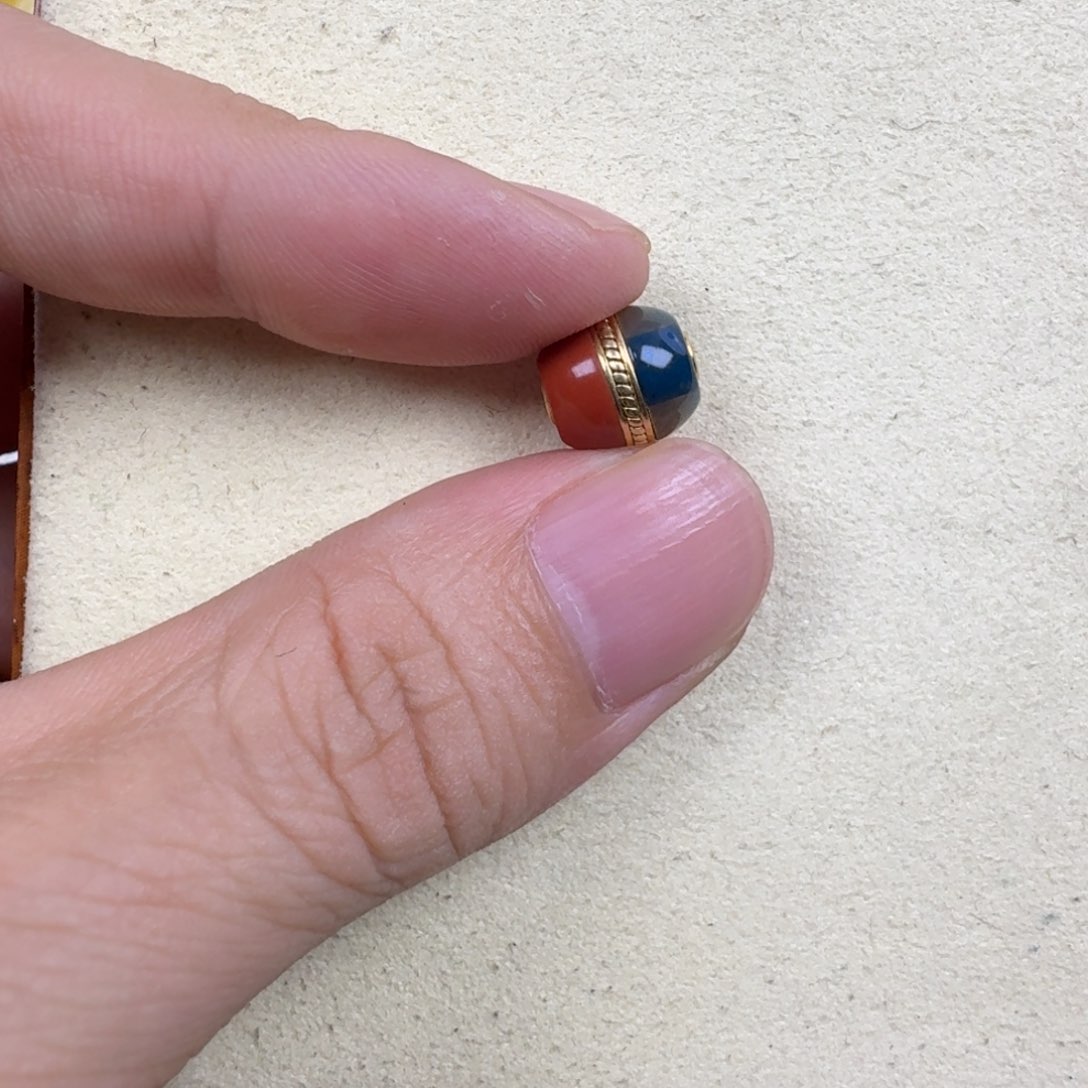 未镶嵌琥珀手链品*