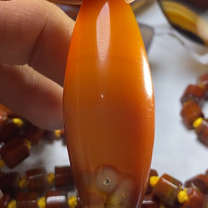 玛瑙/玉髓颈饰未镶嵌