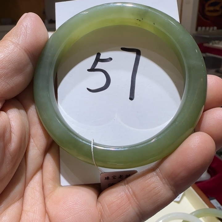 和田玉未镶嵌手镯695