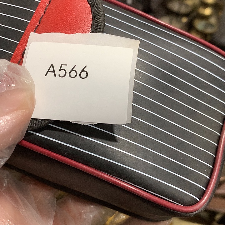 烈***人瓷片566号工艺品公司