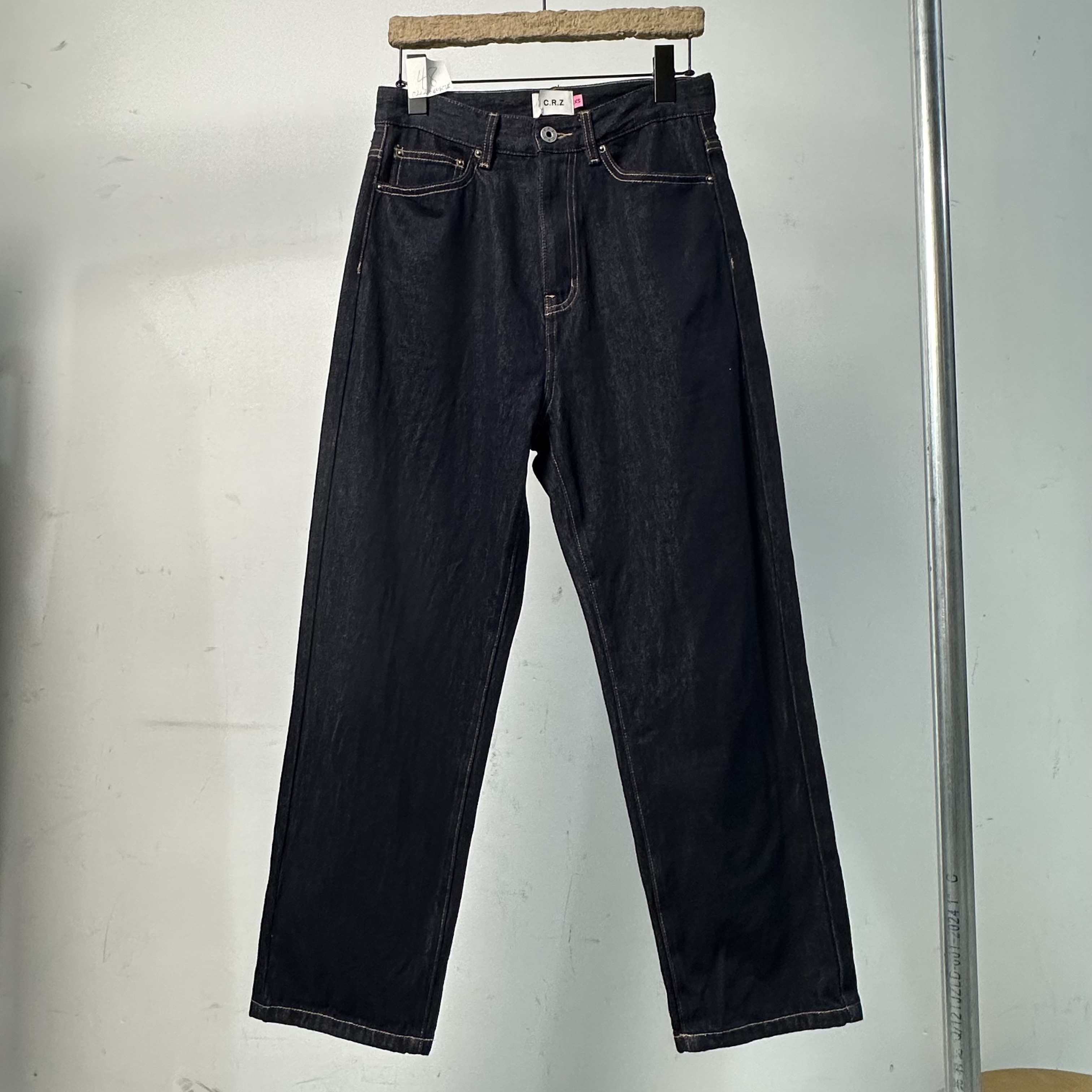 时尚休闲牛仔裤0212