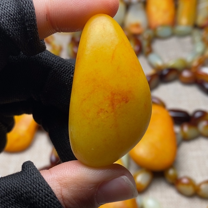 车***神和田玉未镶嵌手链