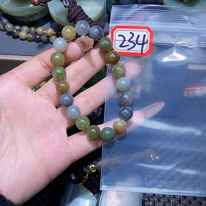 和田玉和田玉边角料随机发未镶嵌