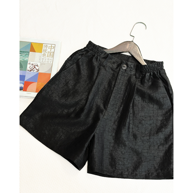 辞念 玲珑娇桑蚕丝香云纱龟裂纹国风短裤夏季新款百搭2025夏新款