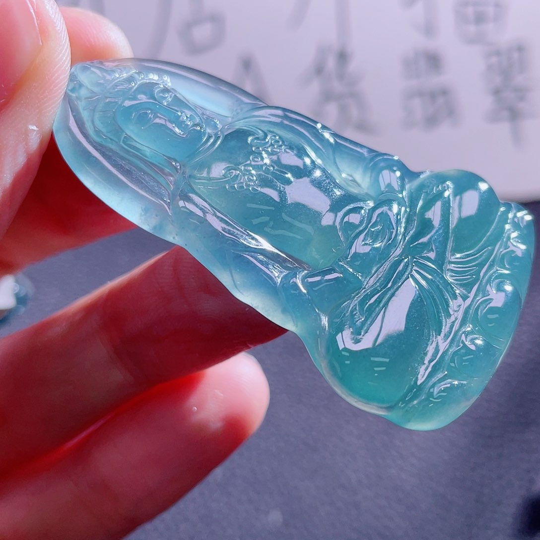 翡翠颈饰未镶嵌999999999