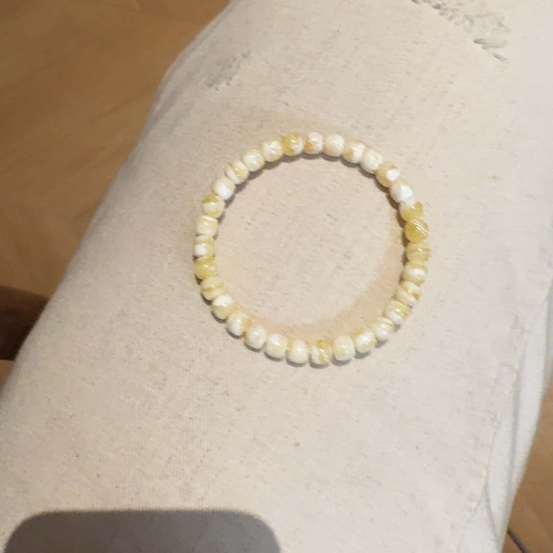 琥珀手链未镶嵌无同64（6.5mm）