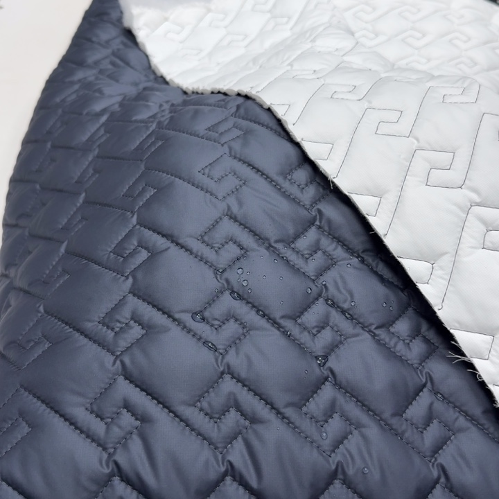 无纺布3米夹棉面料