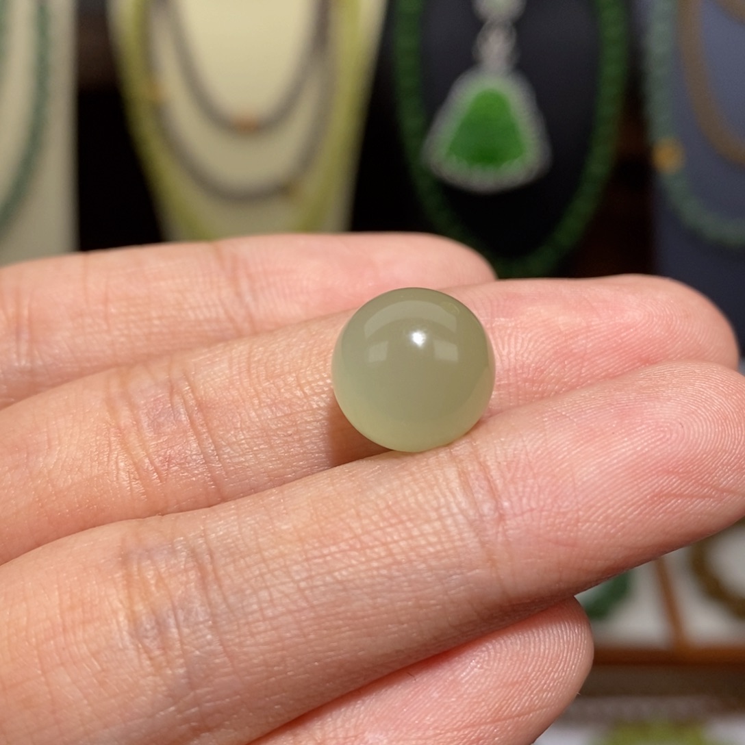 山***月和田玉未镶嵌手串卡12