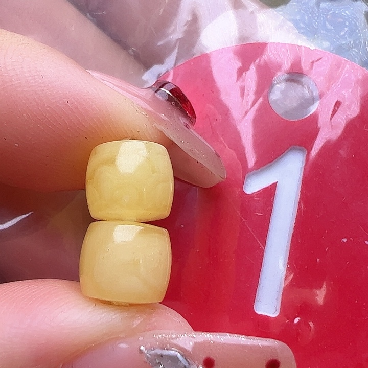 未镶嵌蜜蜡裸石7mm 直切