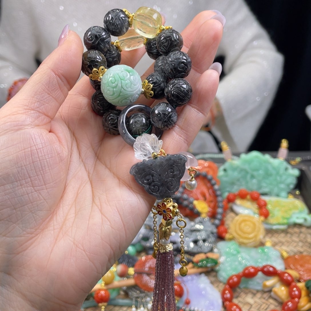 翡翠手链未镶嵌青**桃代编织