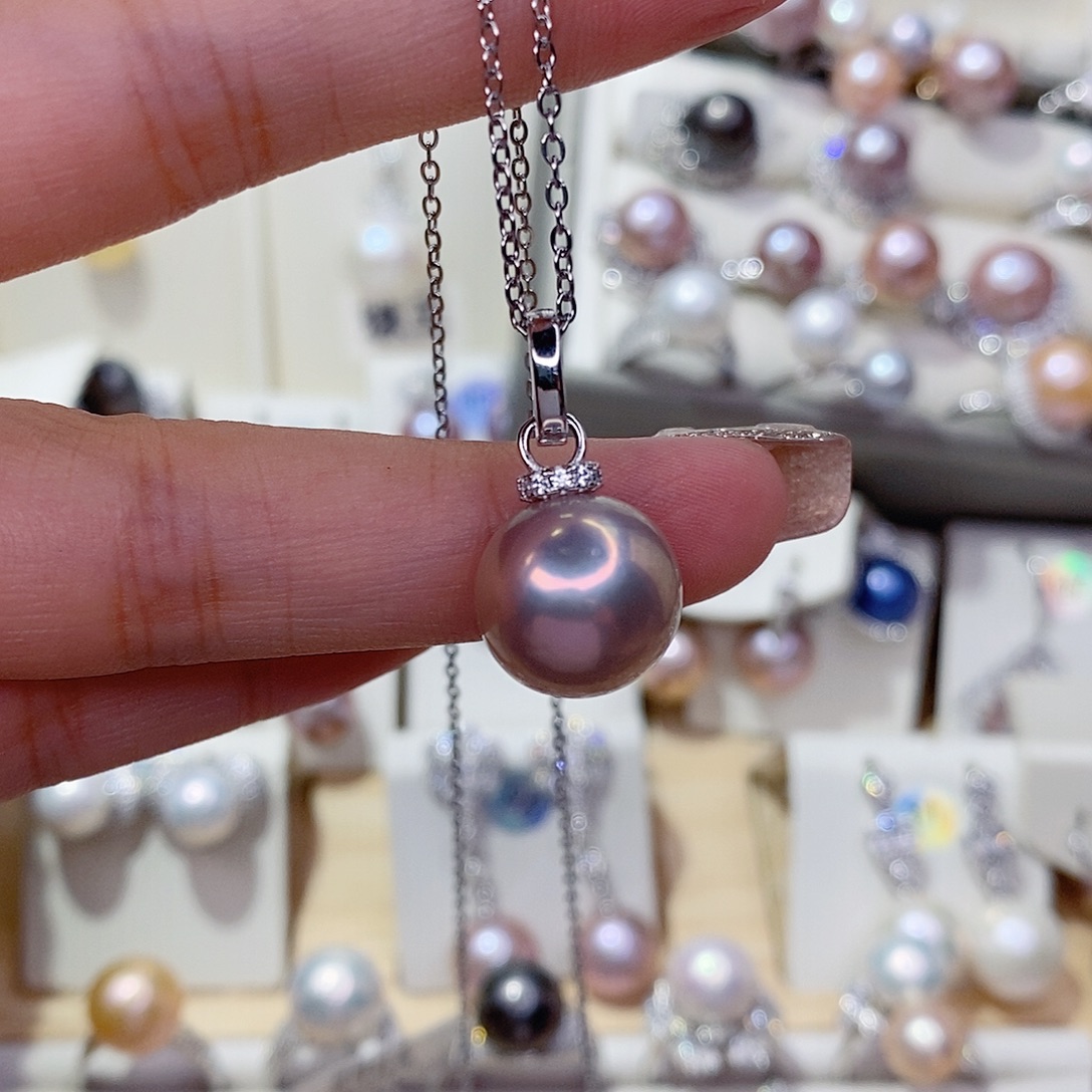 袁***蝶吊坠(赠链)银S925镶嵌淡水珍珠