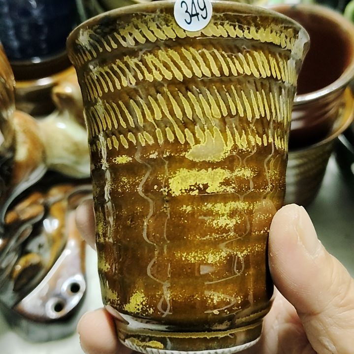 瓷片五厂，七厂各种摆件，瓷片、均有瑕疵。！