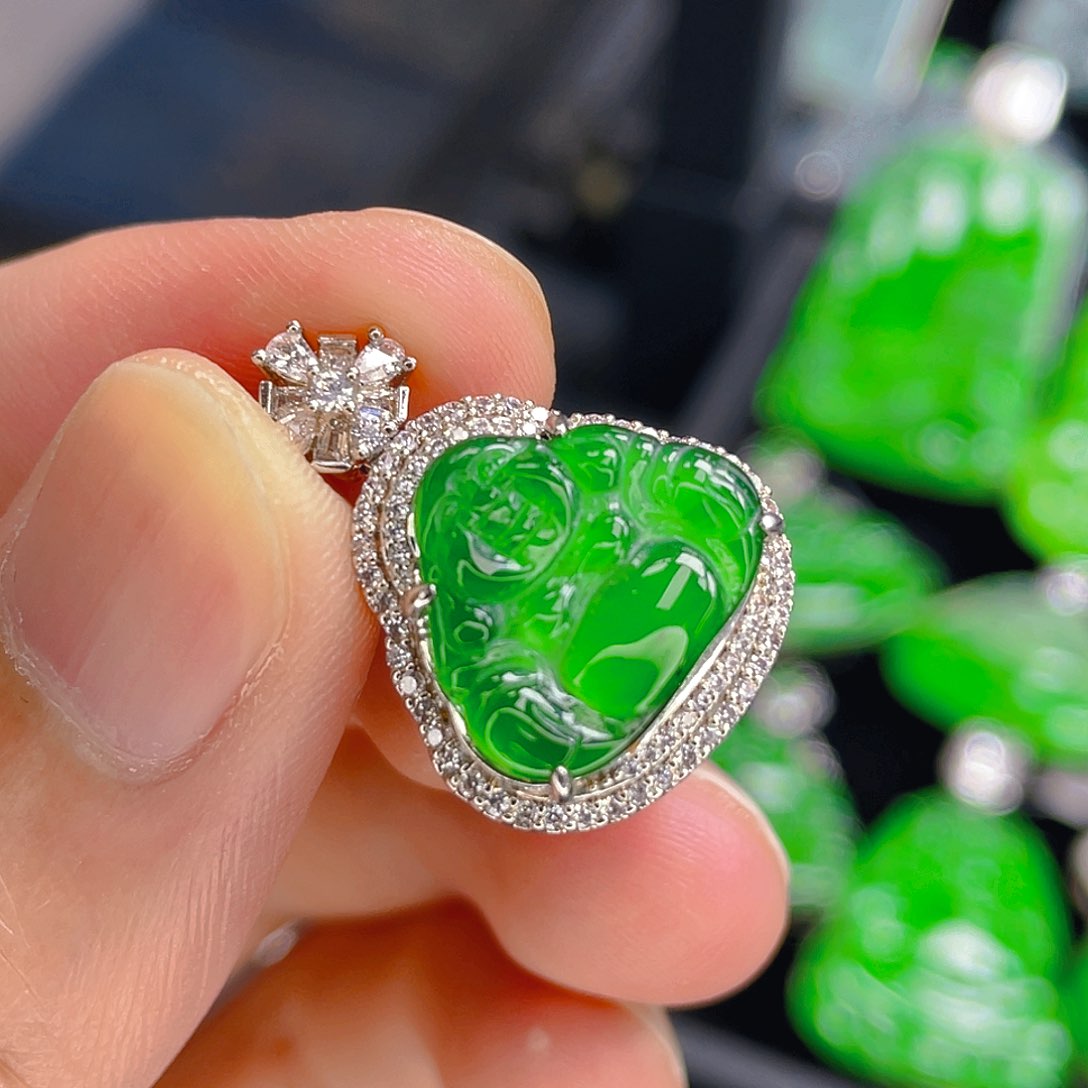 翡翠未镶嵌吊坠(不含链)