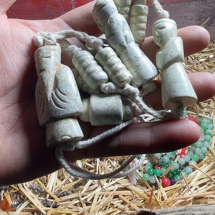 和田玉（糖玉）挂件未镶嵌