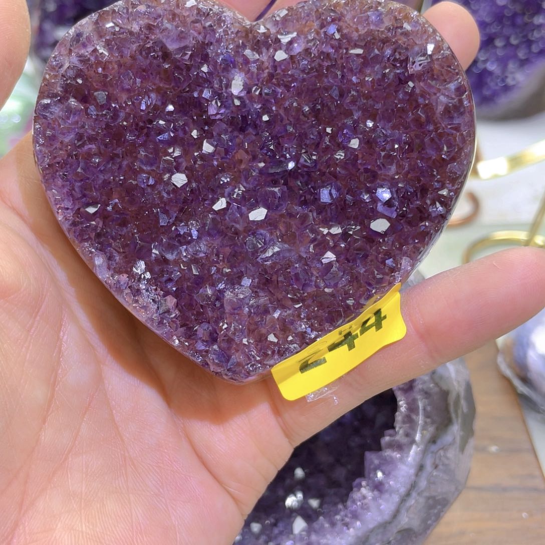 紫晶大型摆件（非配饰）未镶嵌