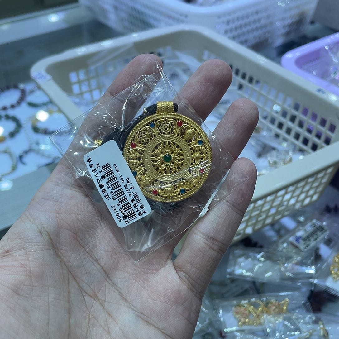 珐琅足银八宝罗盘吊坠