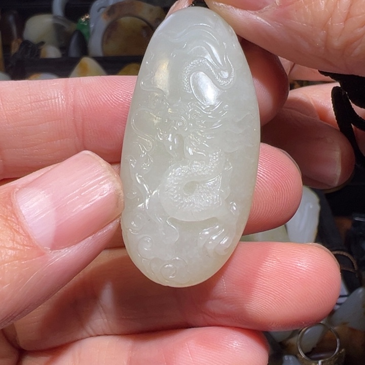 和田玉吊坠(不含链)未镶嵌