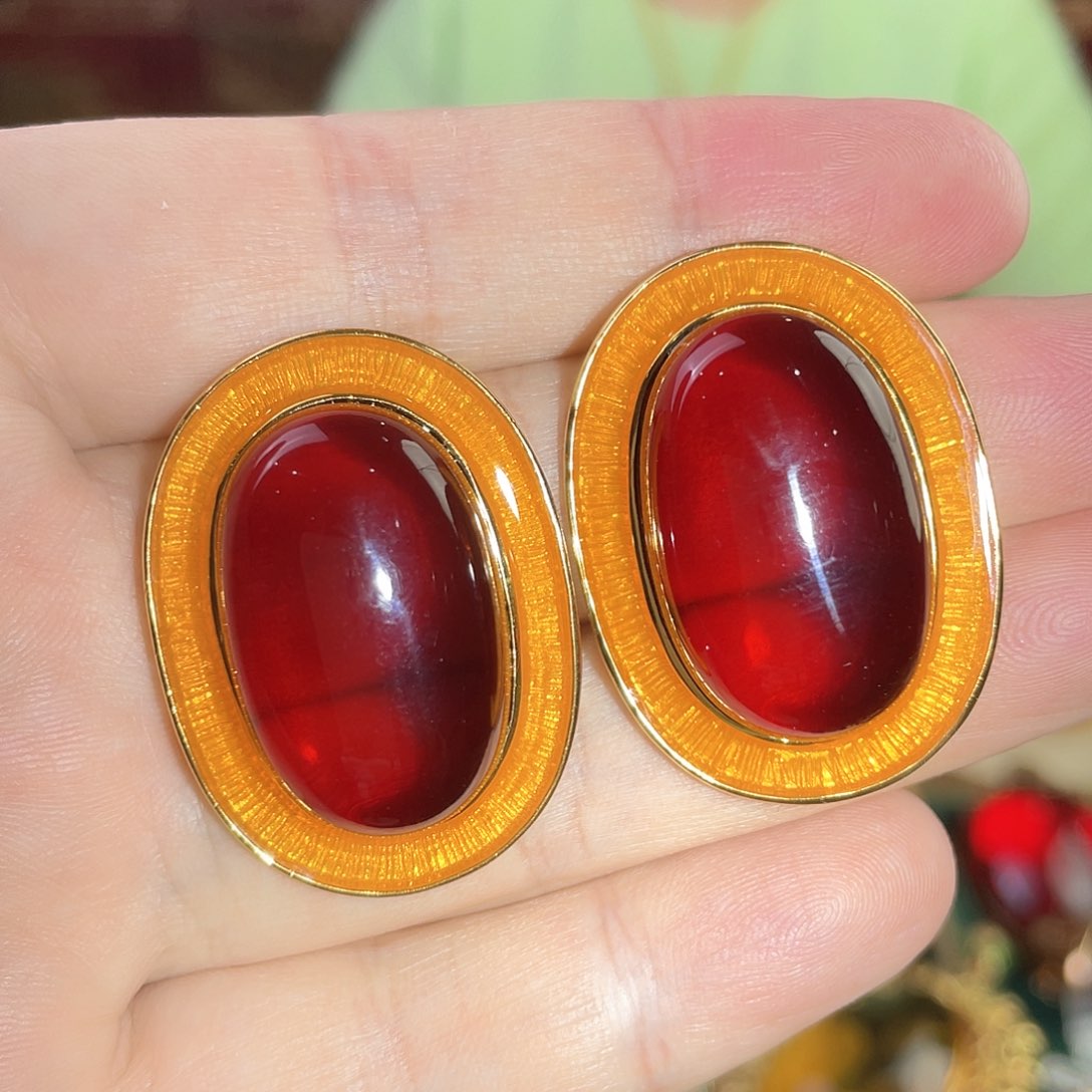 血珀耳钉银S925镀金镶嵌