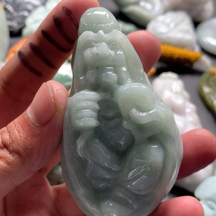 翡翠未镶嵌颈饰保真天然a货翡翠