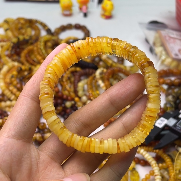 树脂六臻珠宝天然手串