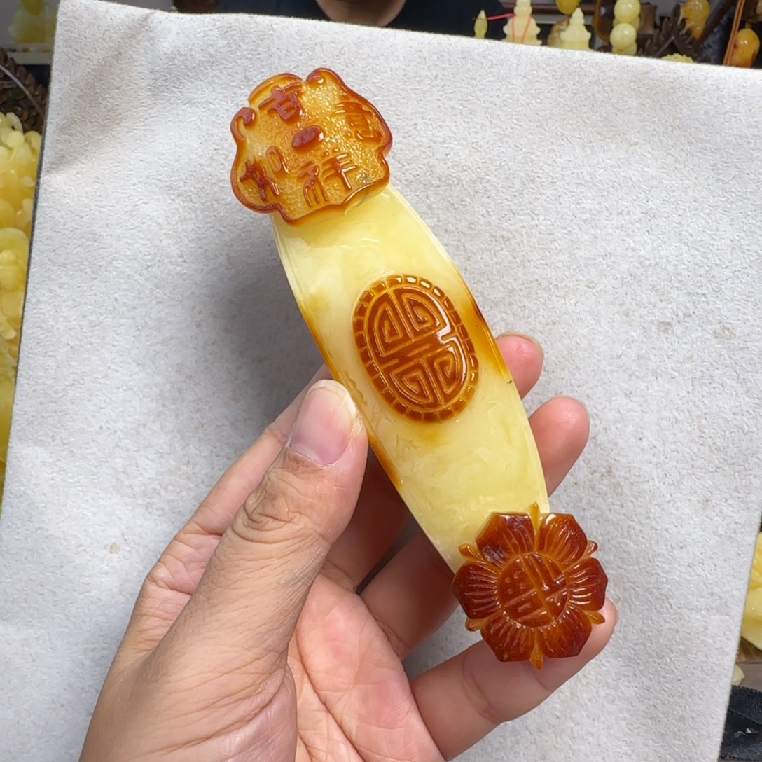 蜜蜡未镶嵌珠宝奇石微瑕