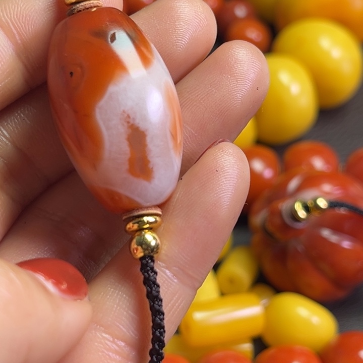 颈饰琉璃新****馆琉璃………..