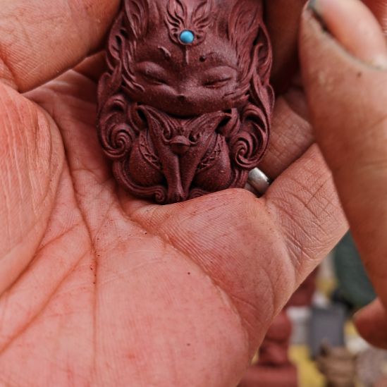 泥塑龙涎玫瑰镶嵌版九尾狐福利价