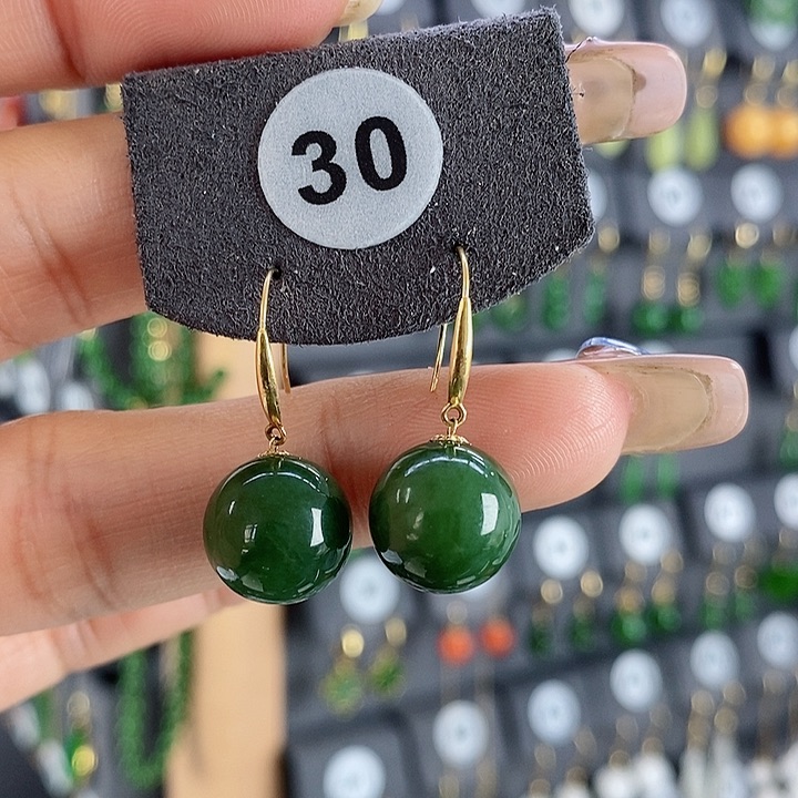 和田玉耳饰18K金镶嵌