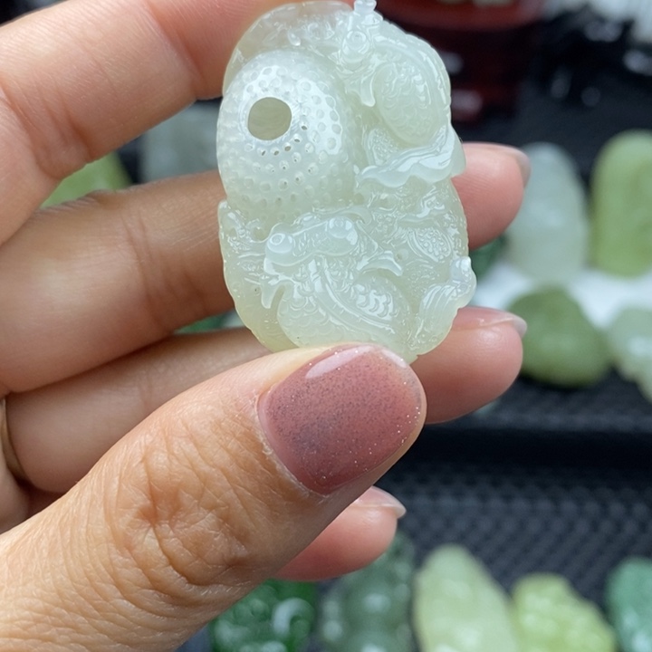 和田玉未镶嵌颈饰16