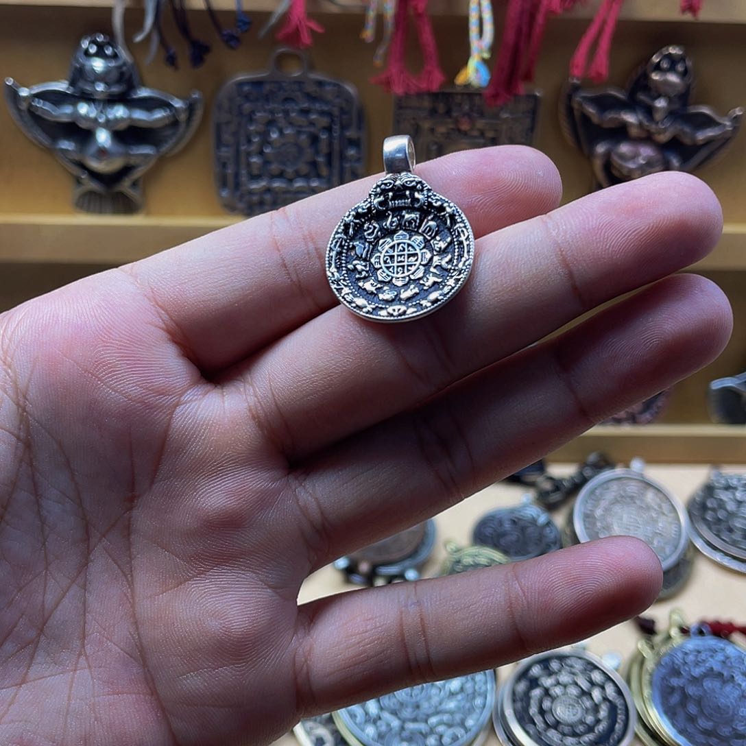 众****波九宫八卦牌纯银福利