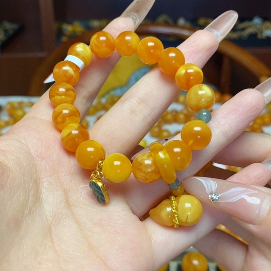 【闪购商品】蜜蜡手链未镶嵌手串