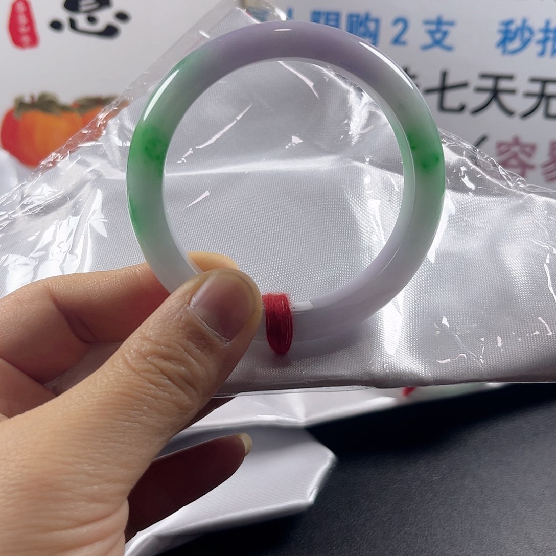 阳以实物为准，拍哪个发哪个